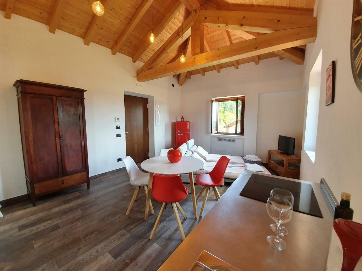 Agriturismo Podere Nigriano Salò Dış mekan fotoğraf
