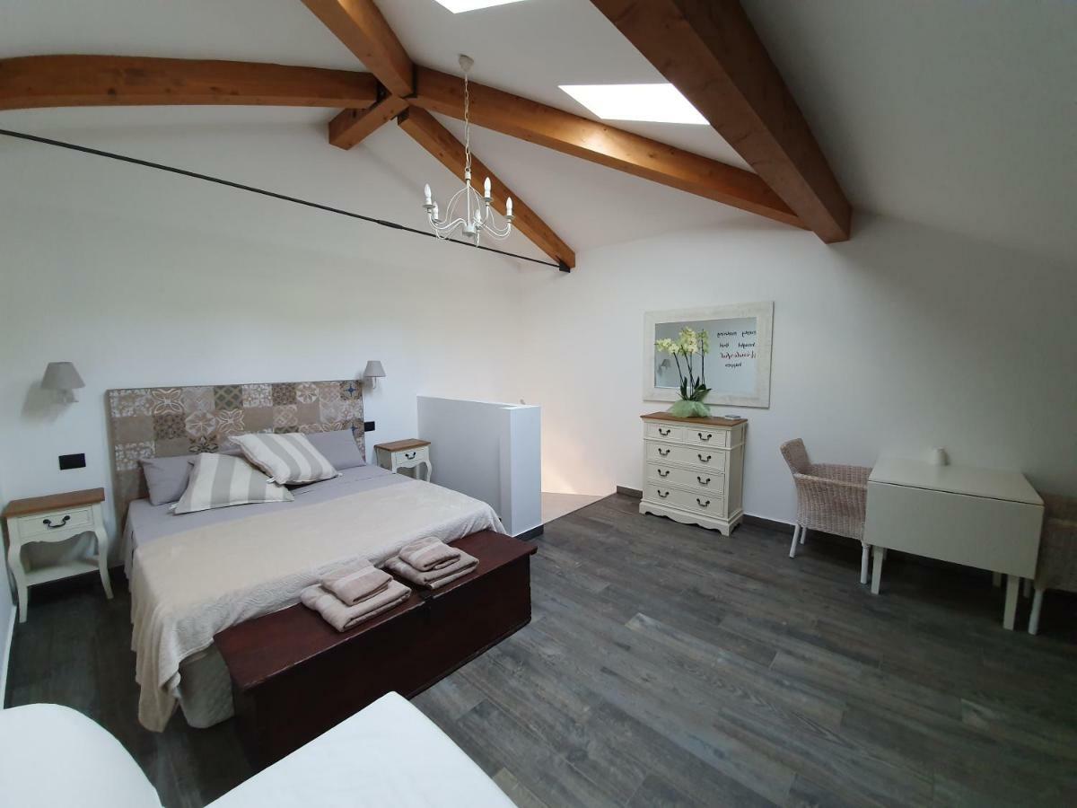 Agriturismo Podere Nigriano Salò Dış mekan fotoğraf